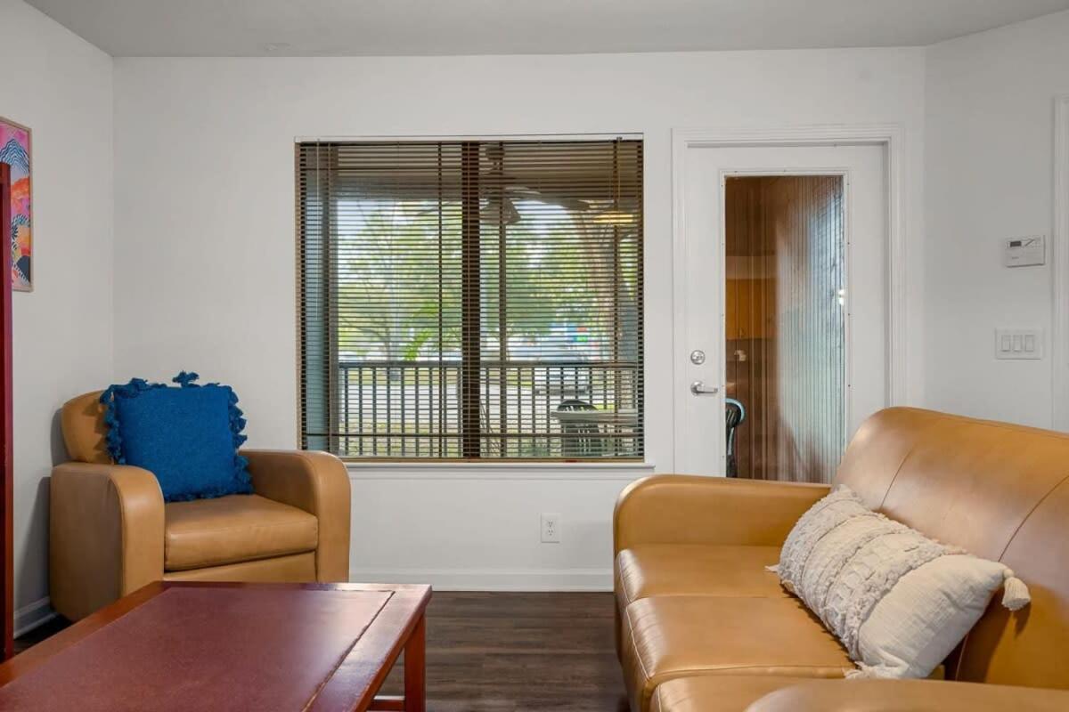 Budget Friendly Sleeps 8 Discounts Available Тампа Екстериор снимка