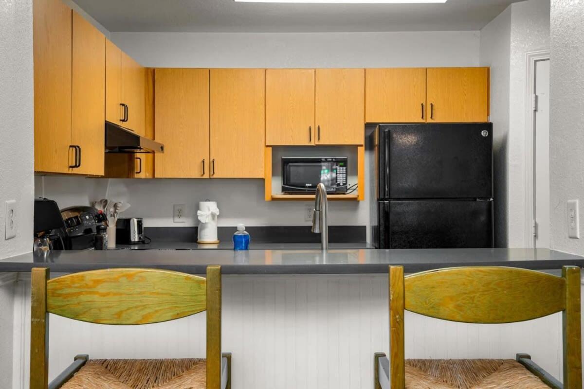 Budget Friendly Sleeps 8 Discounts Available Тампа Екстериор снимка